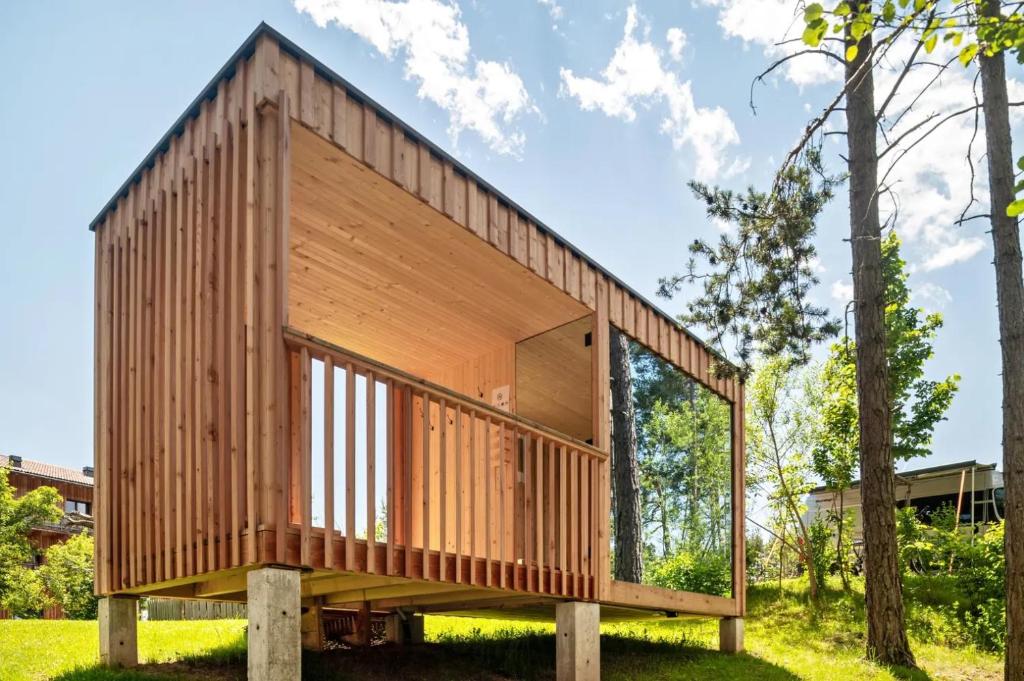 Budynek, w którym mieści się apartament