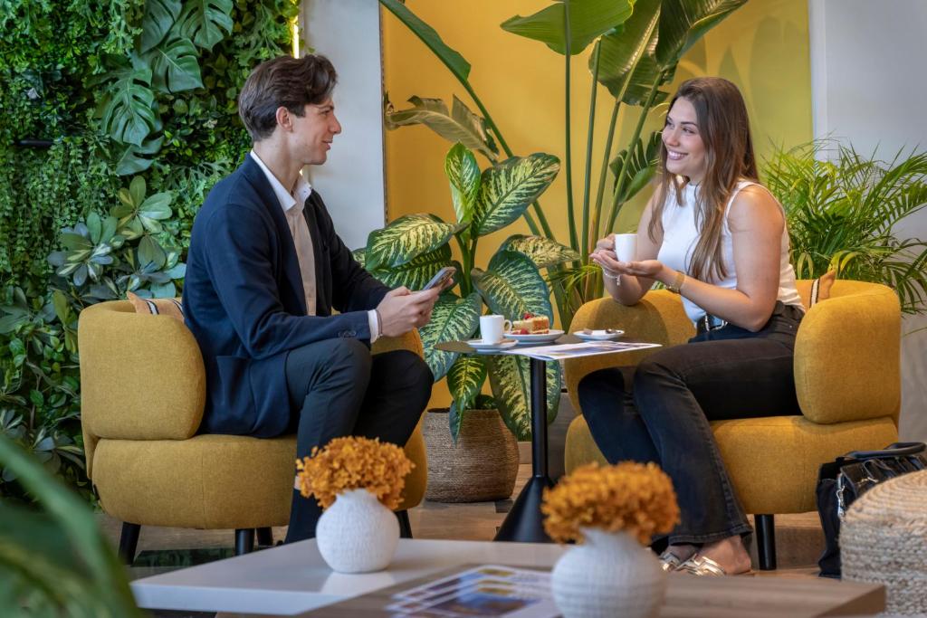 Hotel SERHS Del Port - Resim 39