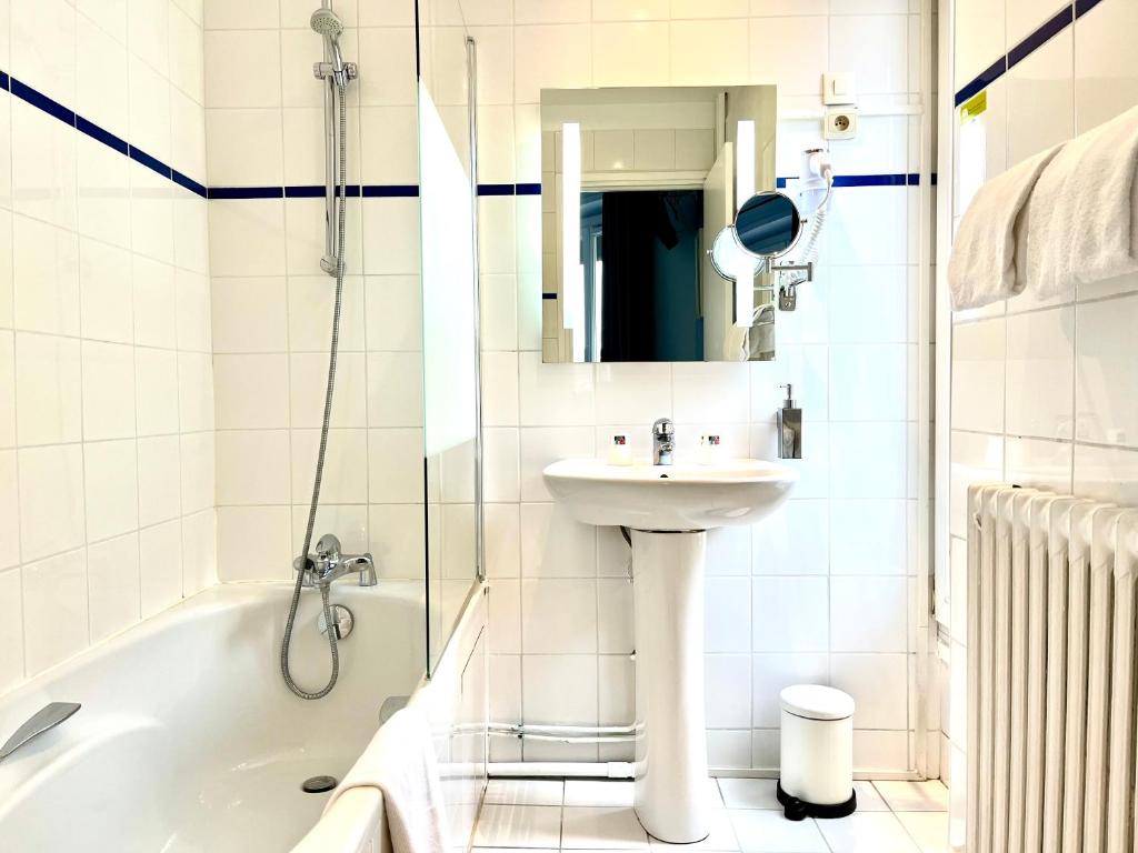 Hôtel Odessa Montparnasse - Resim 35