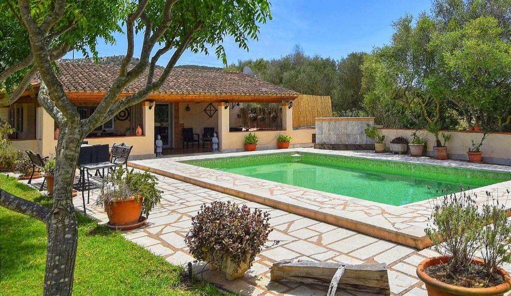 Bazén v ubytování Son Cladera nebo v jeho okolí