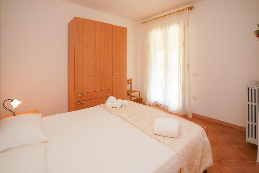 A bed or beds in a room at Casa Vacanza Russo Fernando