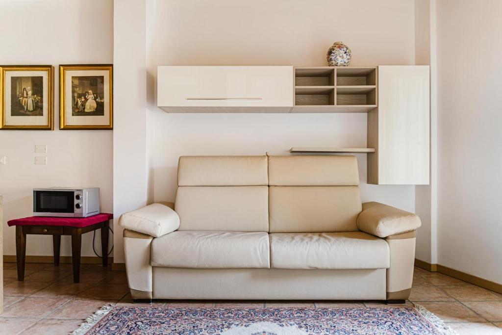 Predel za sedenje v nastanitvi Cozy Castello