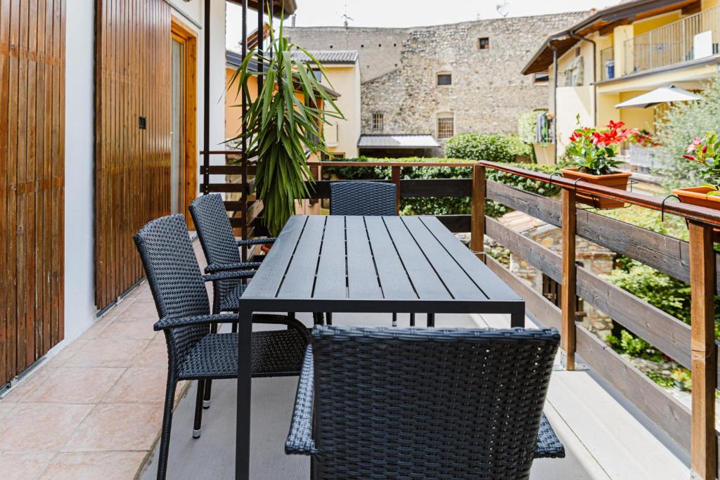 Balkon oz. terasa v nastanitvi Cozy Castello