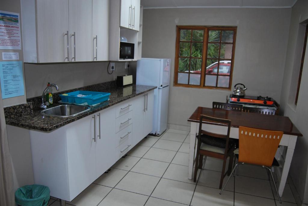 15 Witpeer Street Guesthouse - Image 24