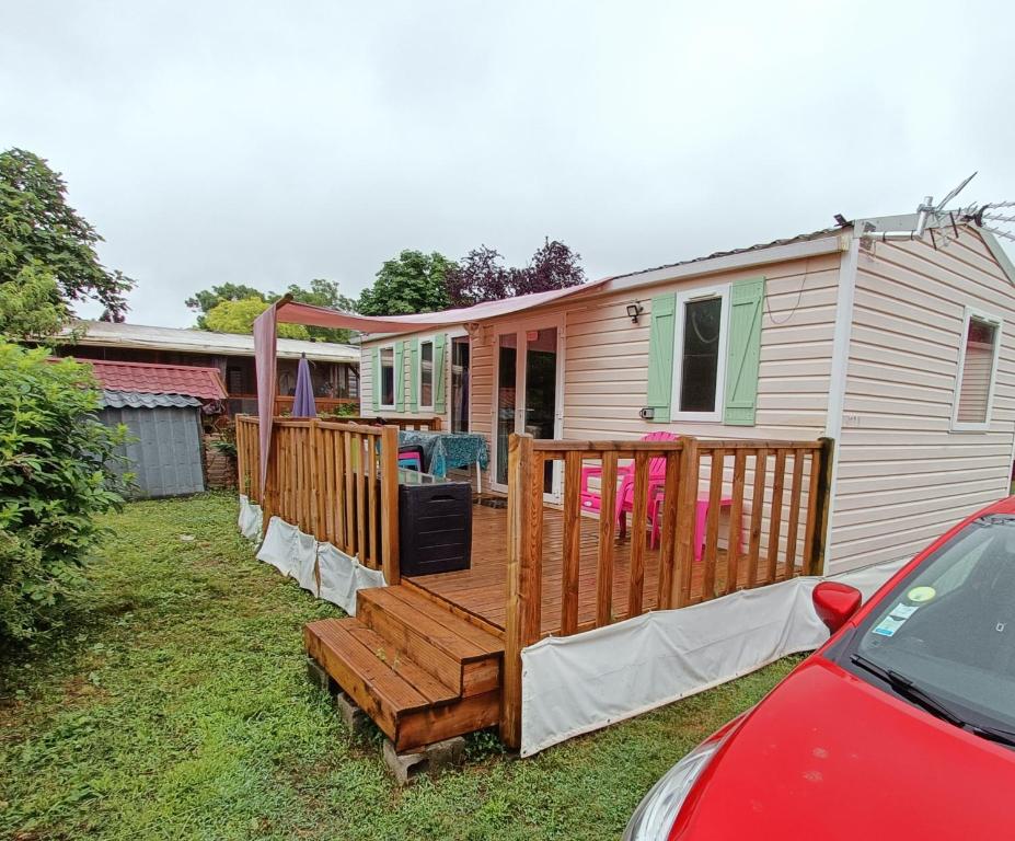 Photo de la galerie de l'établissement Mobilhome cosy Camping à Foix, à Foix