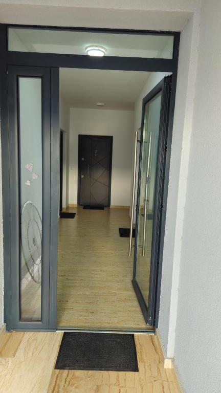 Fotografie z fotogalerie ubytování Podgorica apartments Planet v destinaci Podgorica