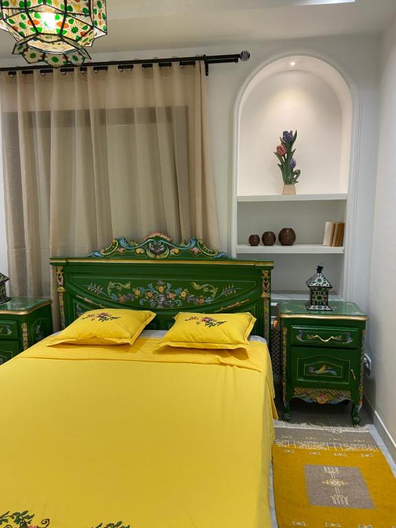 Postel nebo postele na pokoji v ubytování Marsa - Sidi Bousaid Lovely Authentic Apartment