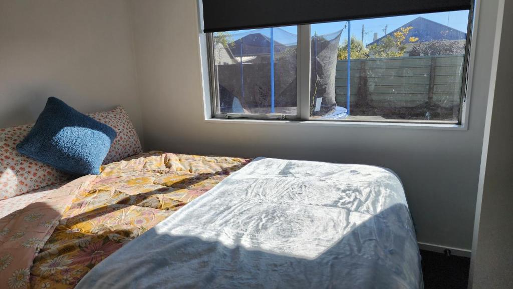 OakTree Entire Holiday Home, Sleeps 8 to12 - Resim 12