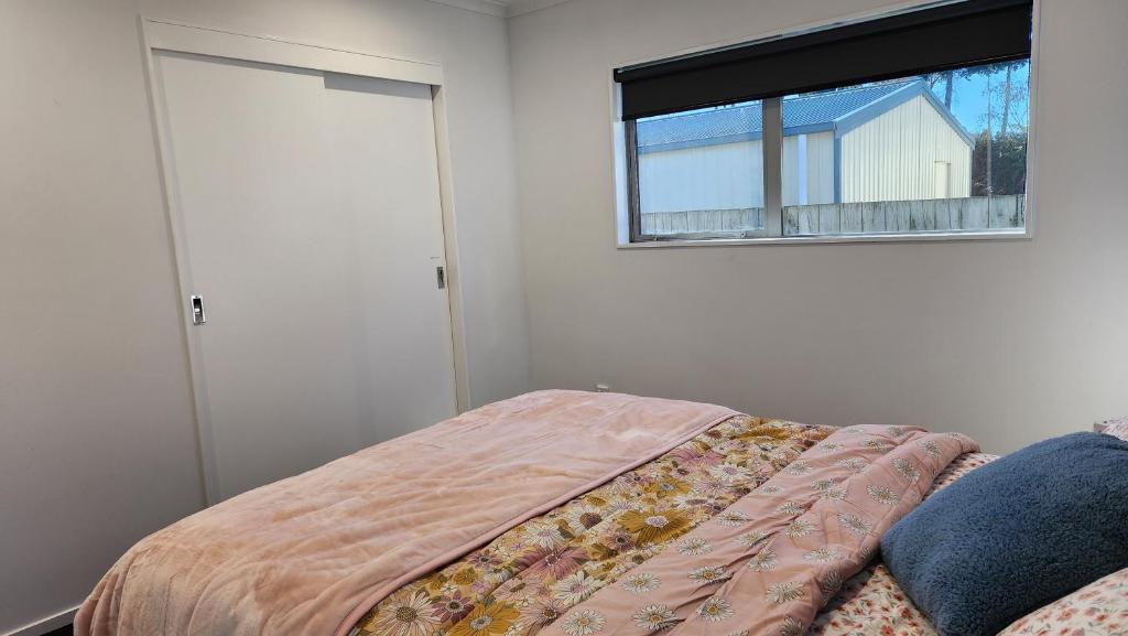 OakTree Entire Holiday Home, Sleeps 8 to12 - Resim 20