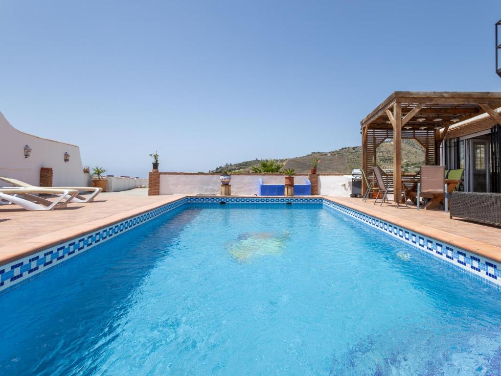 Bazén v ubytování Cortijo La Manna con piscina privada - Salobreña nebo v jeho okolí