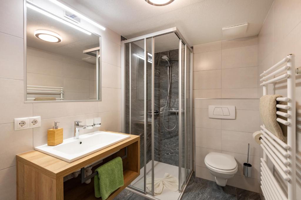 Kúpeľňa v ubytovaní Gästehaus Hochstaffl