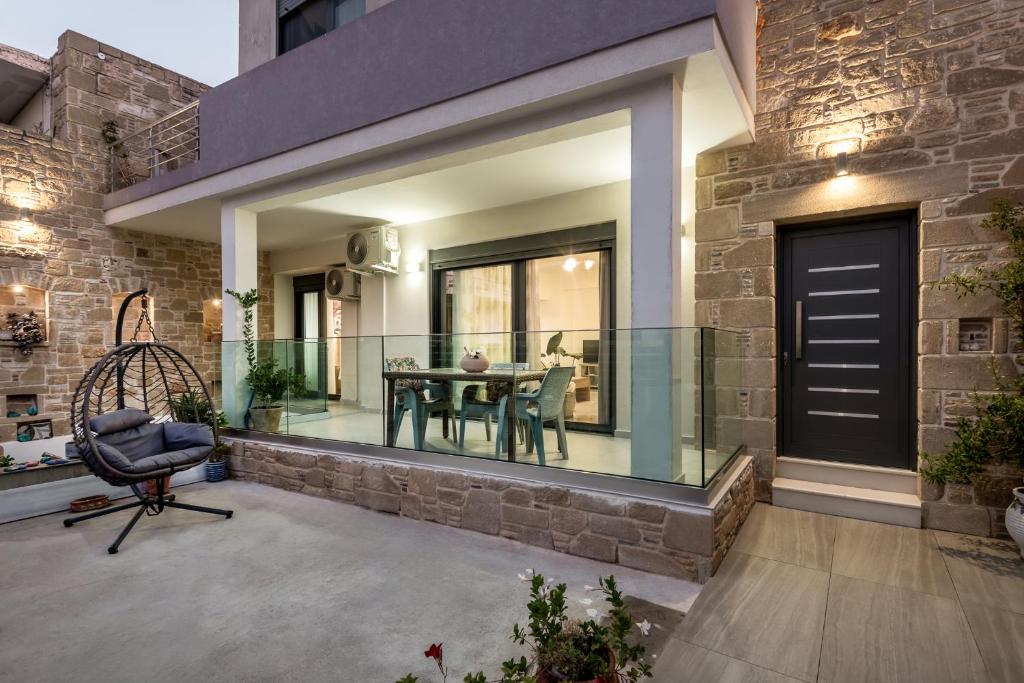 Newbulit Apartment 1km from the center of Chania