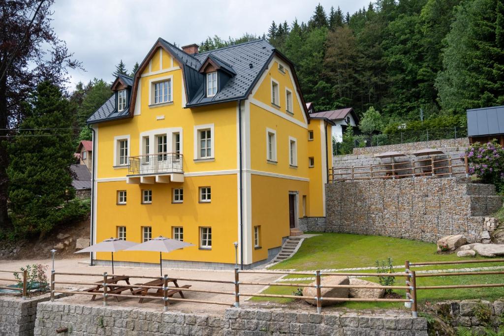 Budova, kde se apartmán nachází