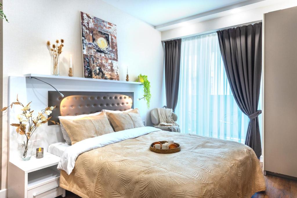 Postel nebo postele na pokoji v ubytování Ocean View Haven by AESTHAVEN