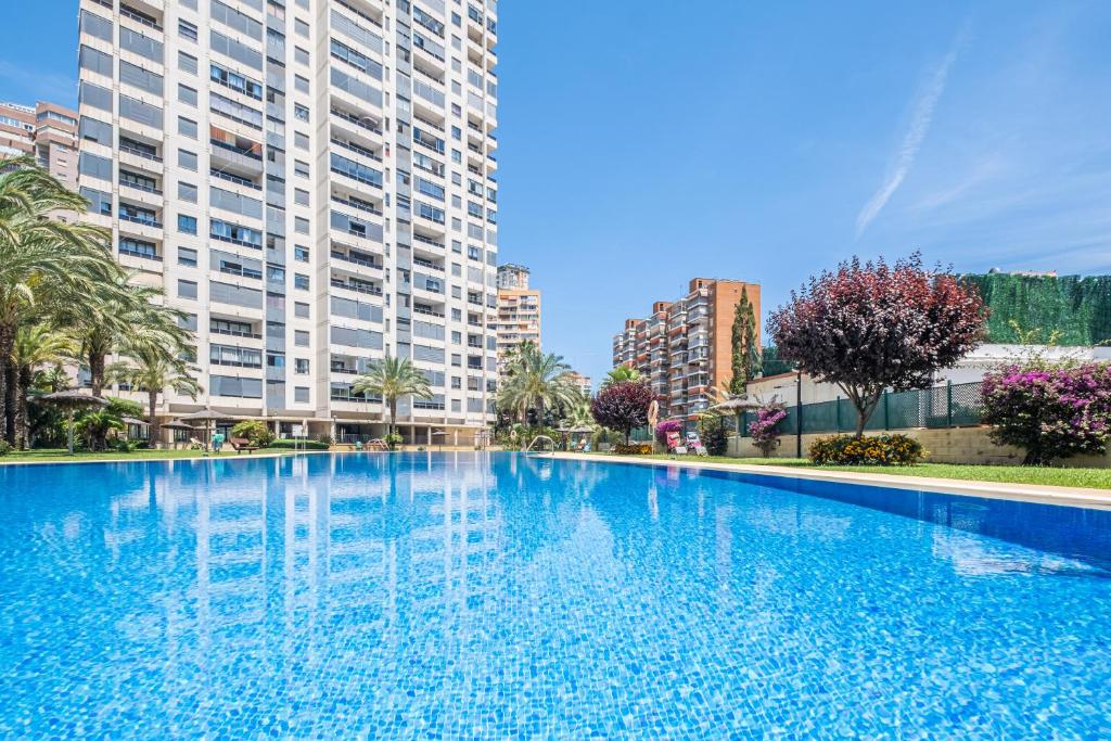 Bazén v ubytování Gemelos 26 23-E Resort Apartment Levante Beach nebo v jeho okolí