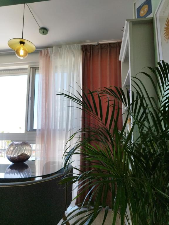 Fotografia z galérie ubytovania M1 403 Frontal al Mar Vistas Terraza y Wifi v destinácii Benalmádena