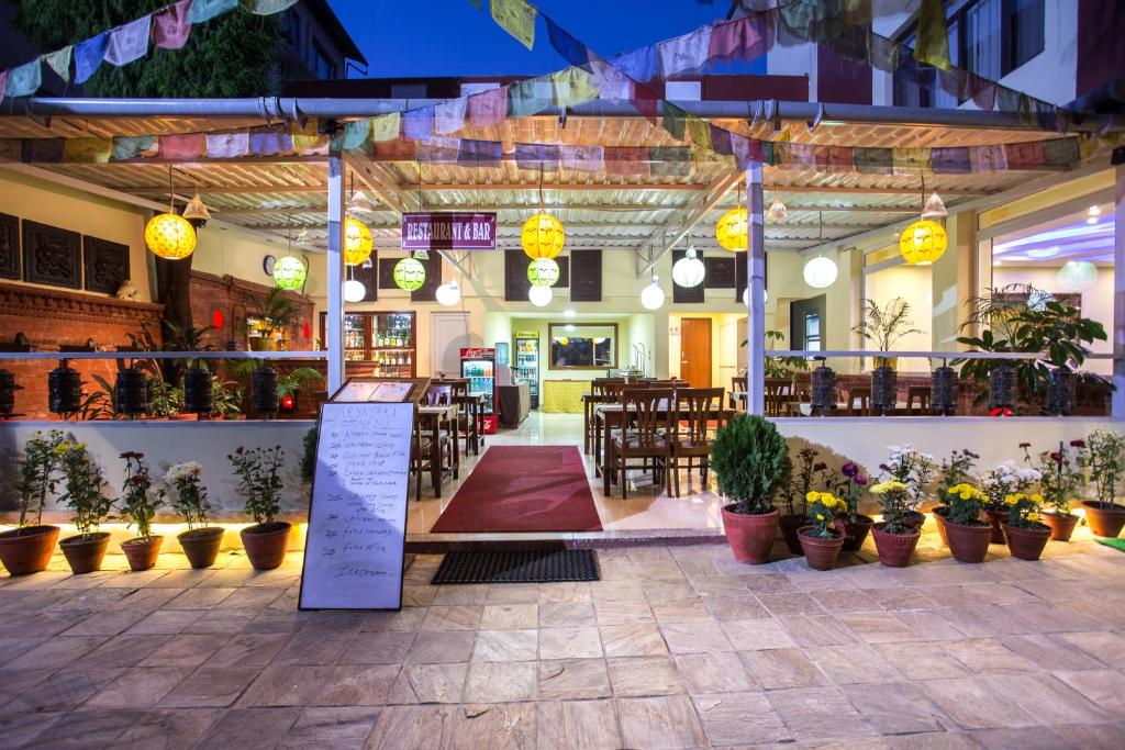 Restaurace v ubytování Aryatara Kathmandu Hotel