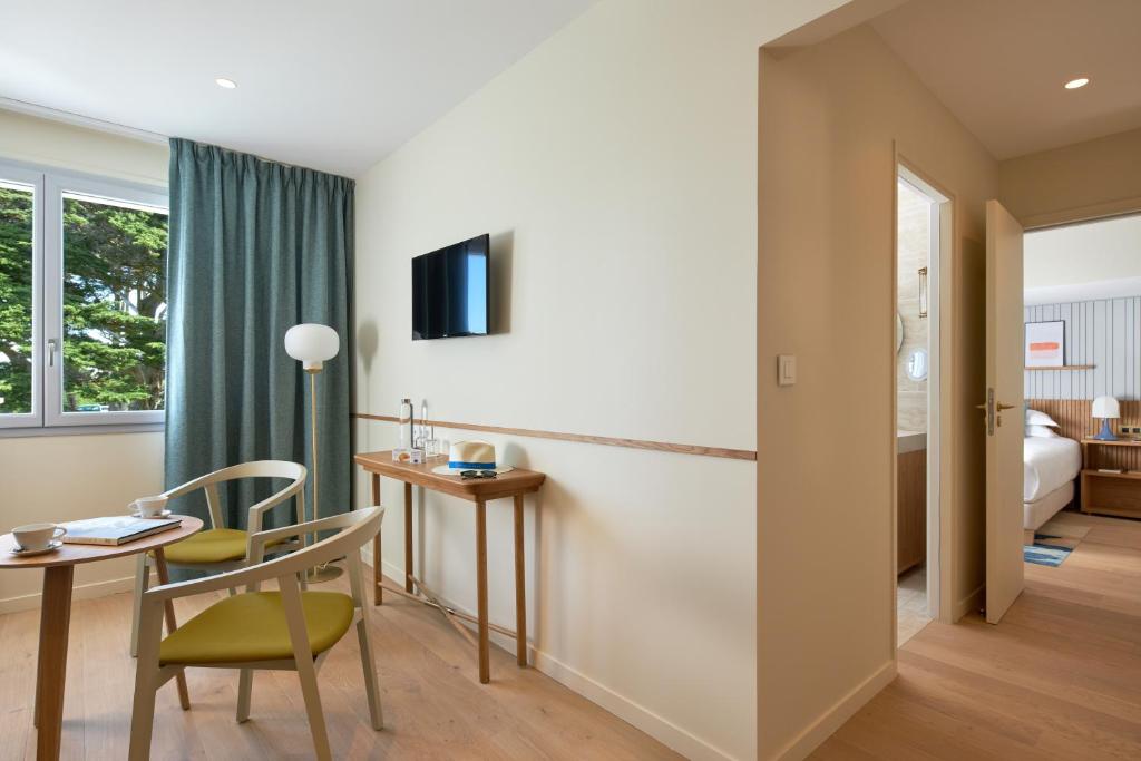 Castel Clara Thalasso & Spa - Junior Suite Con Vistas Al Jardín