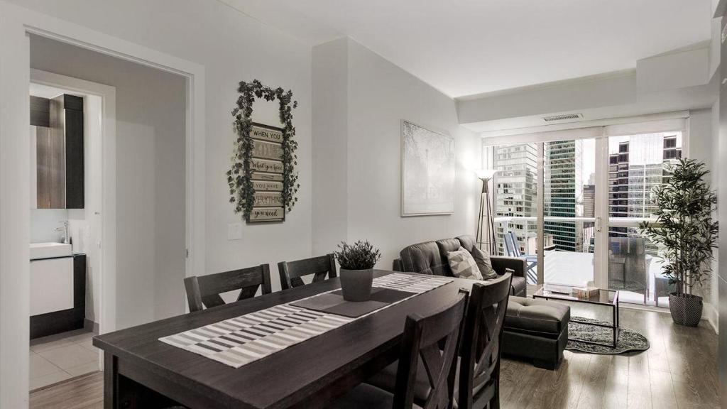 Skyline Suites - Walk to MTCC, ACC, Rogers Centre & Entertainment District - Resim 24