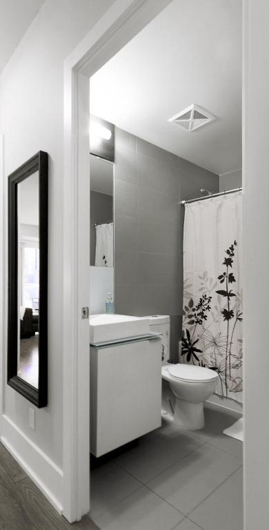 Skyline Suites - Walk to MTCC, ACC, Rogers Centre & Entertainment District - Resim 27