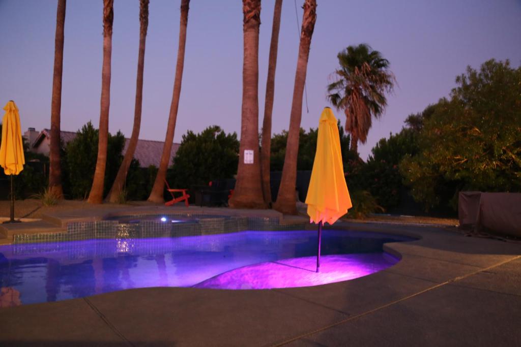 Bazén v ubytování Concepcion-Room 3 nebo v jeho okolí