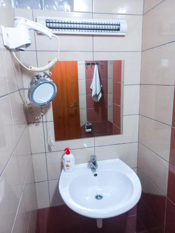 BOUTIQUE VILLA 84 - Standard Triple Room