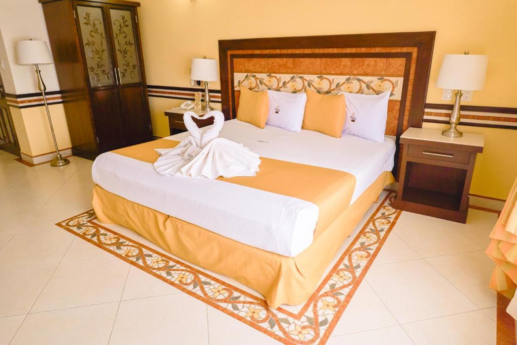 Centro Hotel Villa las Margaritas - Deluxe King Room