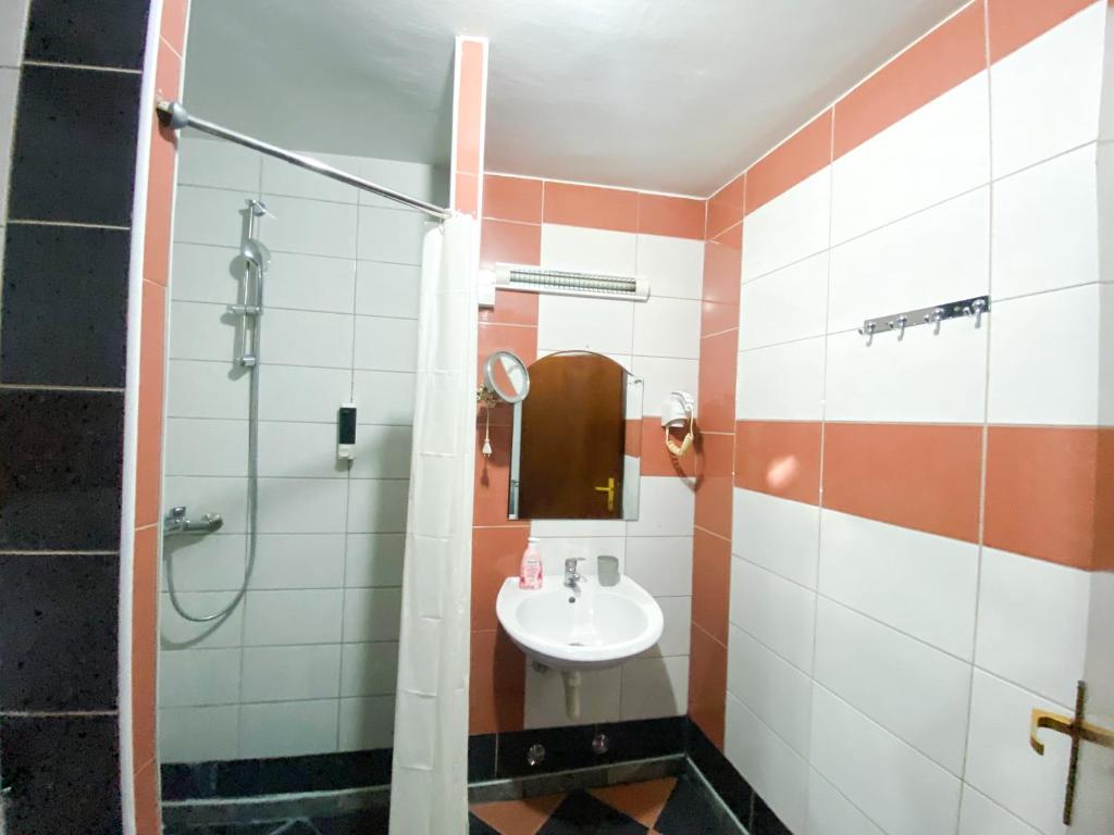BOUTIQUE VILLA 84 - Standard Double Or Twin Room