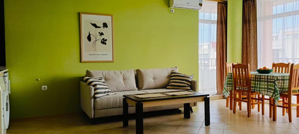 Suitetrails - Apartment Amelia Grand Kamelia