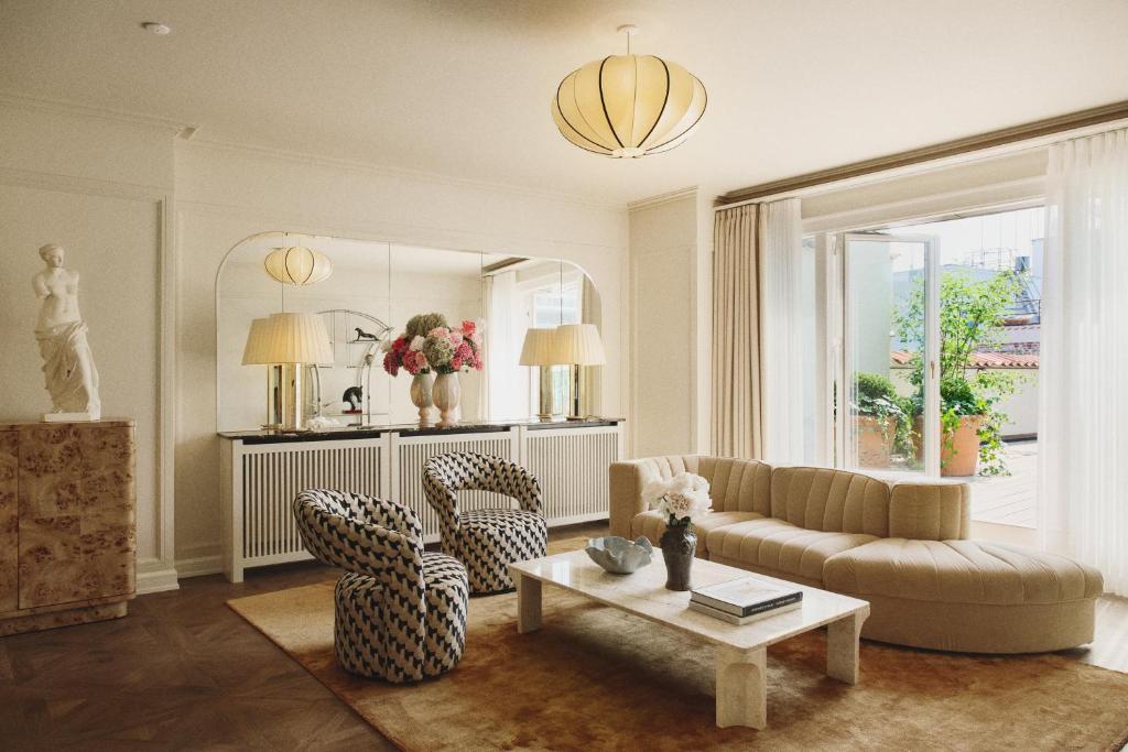Posezení v ubytování Hotel Bella Grande
