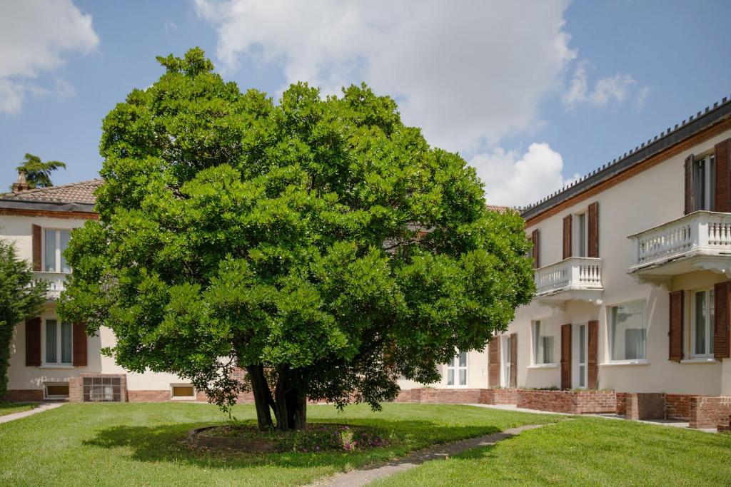 Zahrada ubytování BELVEDERE MONFERRATO Relais & Wellness