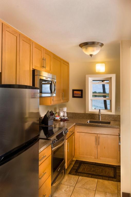 Kuchyň nebo kuchyňský kout v ubytování Hana Kai Maui - #204 Waiohinu, upper floor 1 BR