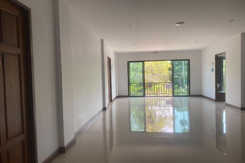 Bazén v ubytování Friendly Hotel Krabi nebo v jeho okolí