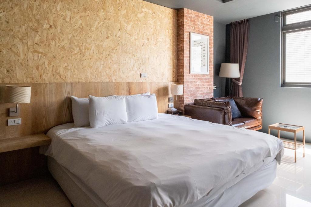 Huzi Room - Camera Doppia Deluxe Con Balcone