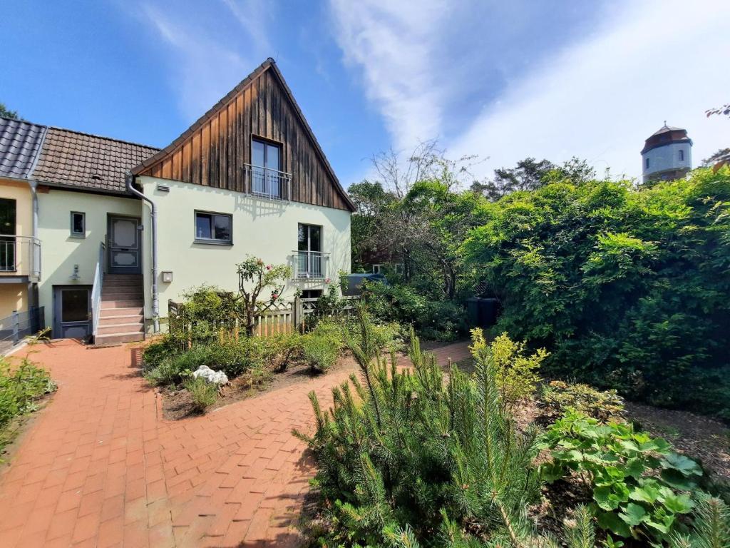 Κήπος έξω από το Ferienwohnung Wasserturm zwölf