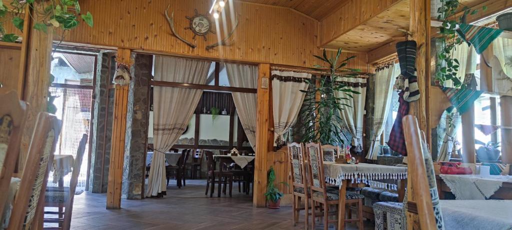 Restaurace v ubytování СТАР МЕРАК