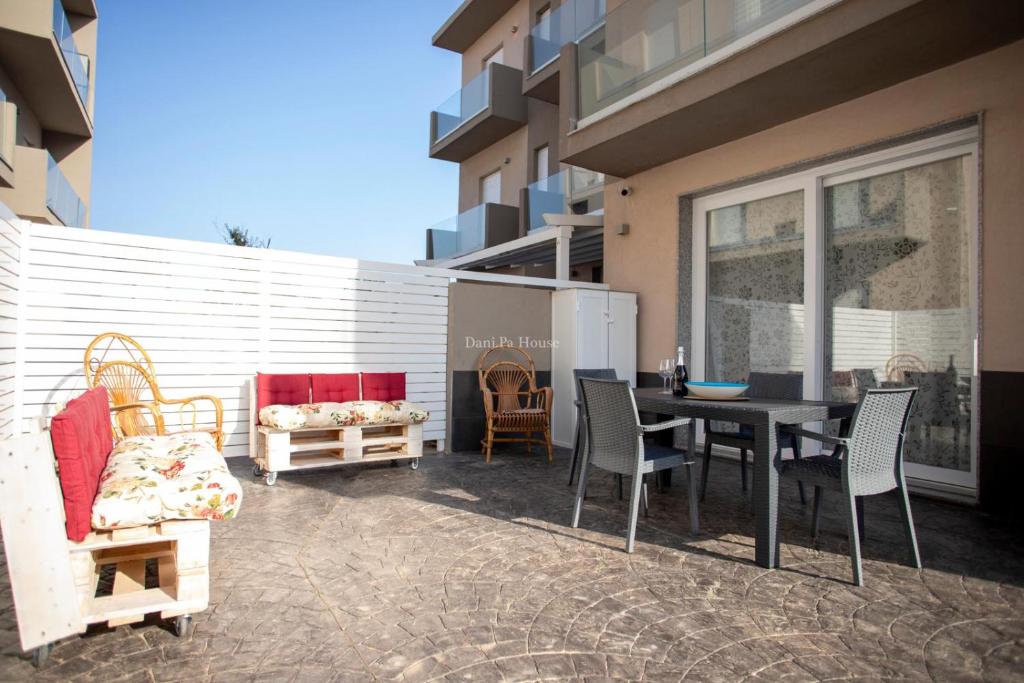 Balkón alebo terasa v ubytovaní DaniPa House