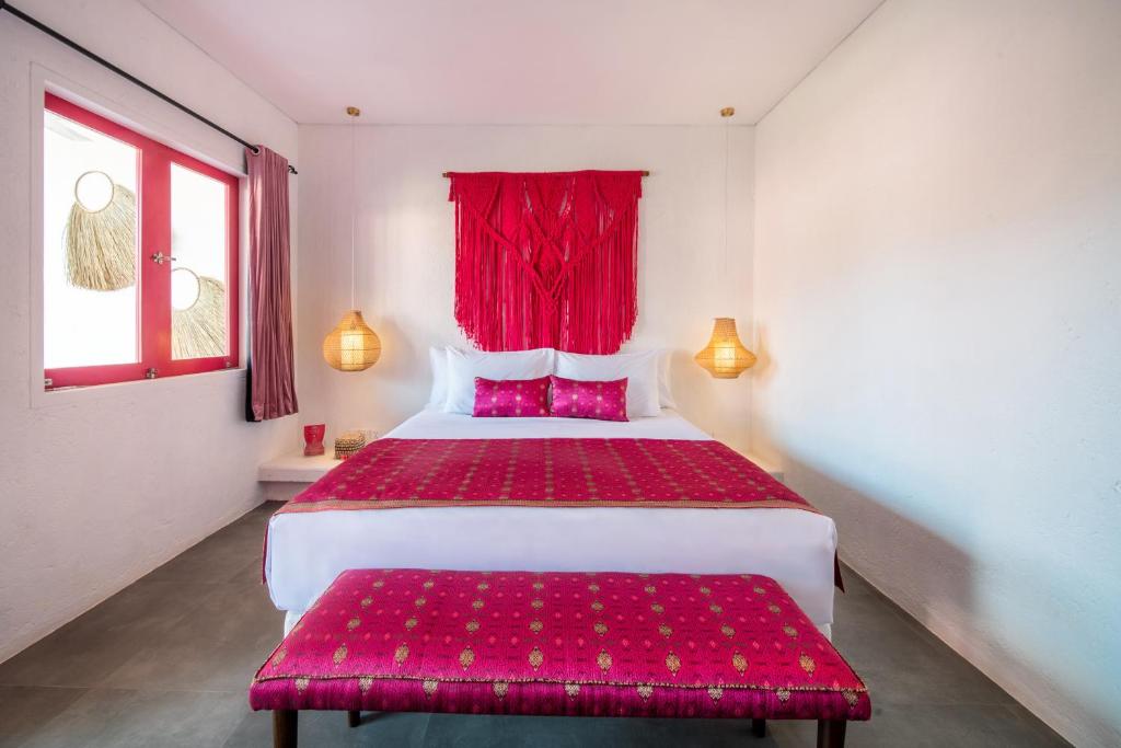 PinkPrivate Balangan - for Cool Adults Only - 2