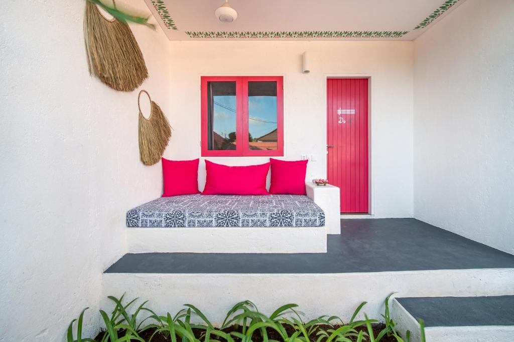 PinkPrivate Balangan - for Cool Adults Only - 3