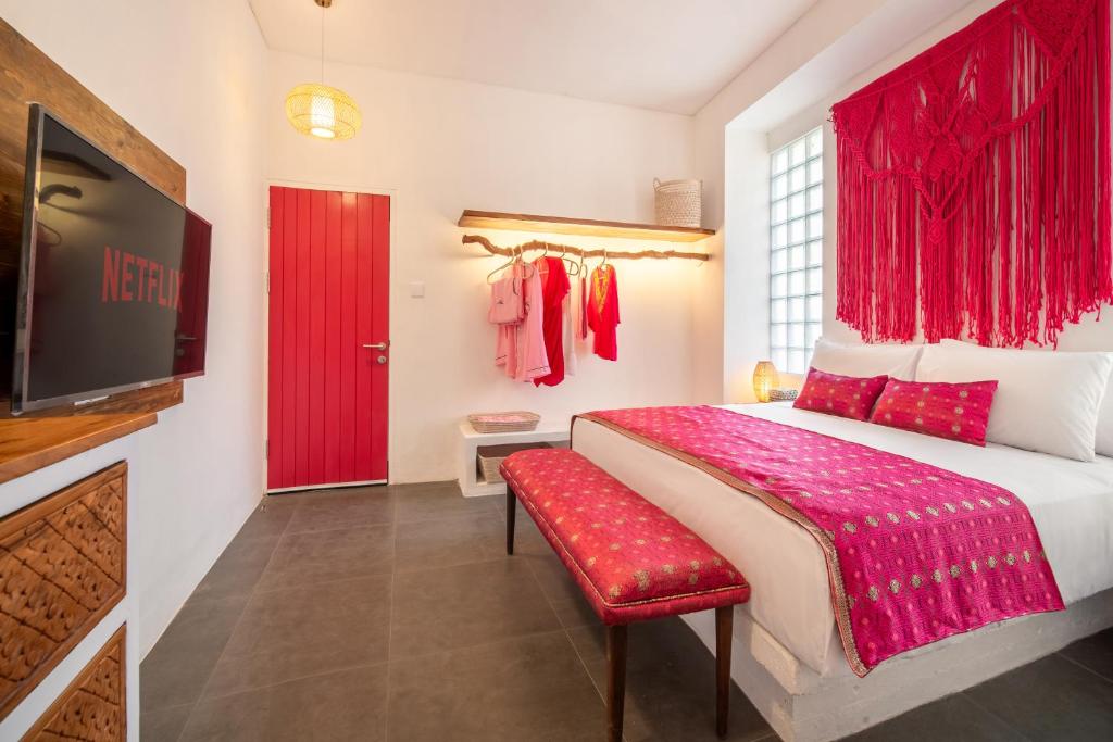 PinkPrivate Balangan - for Cool Adults Only - 14