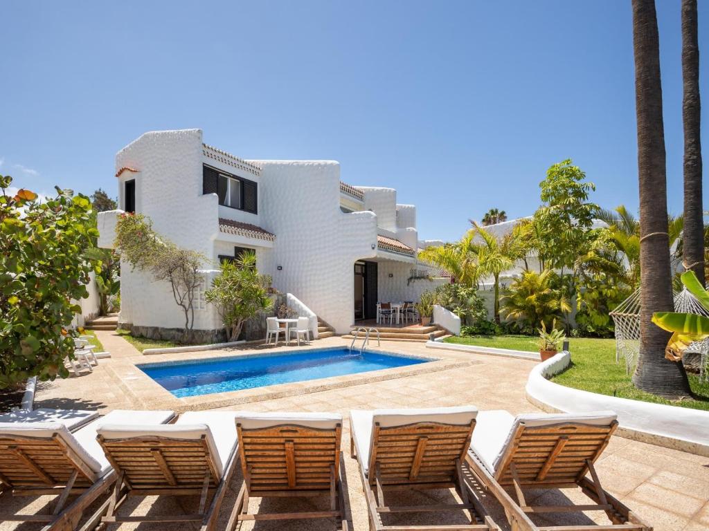 Villa America – Piscina Privada, Barbacoa y Cerca