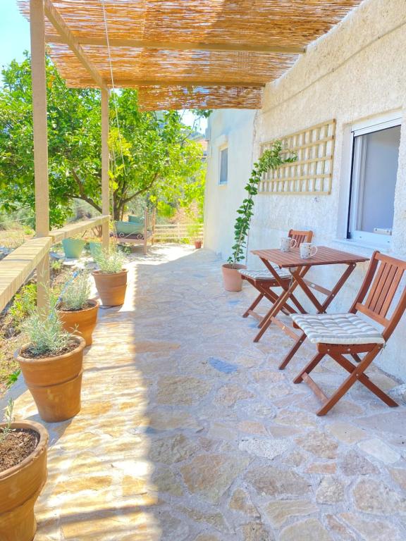 Fotografie z fotogalerie ubytování Dinateli Houses - Live like a local in Corfu v destinaci Kastellánoi