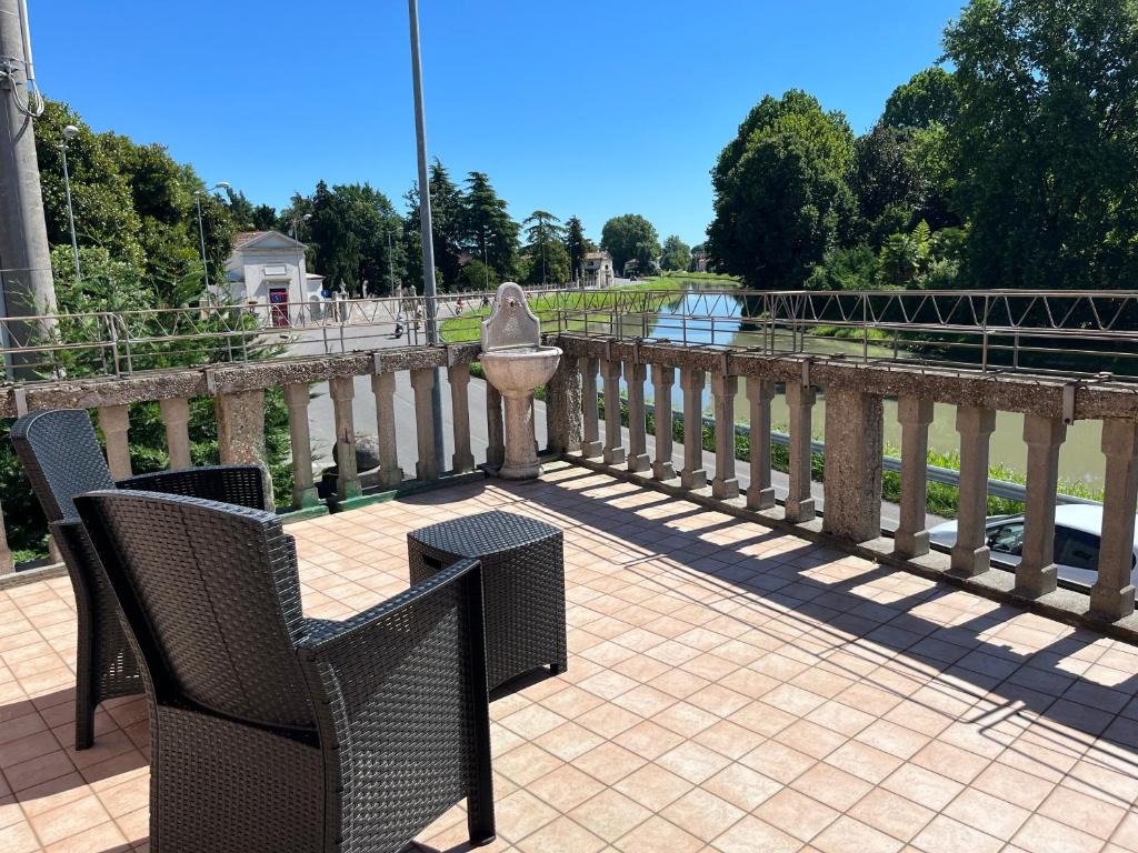 Μπαλκόνι ή βεράντα στο RESIDENCE CA VENEXIAN