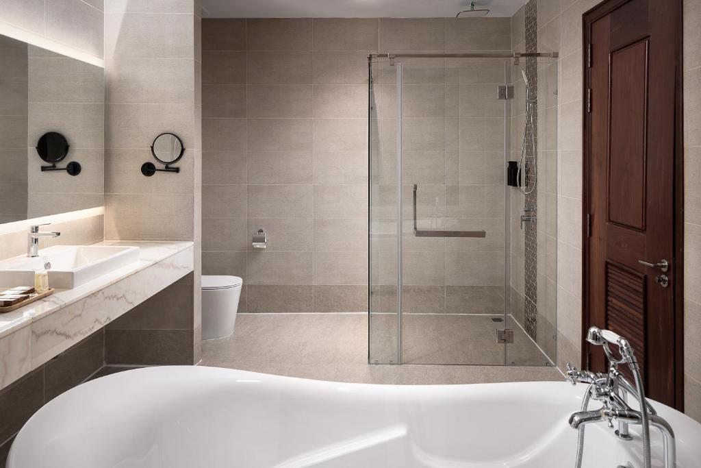 RIVA Hotel SHV 2