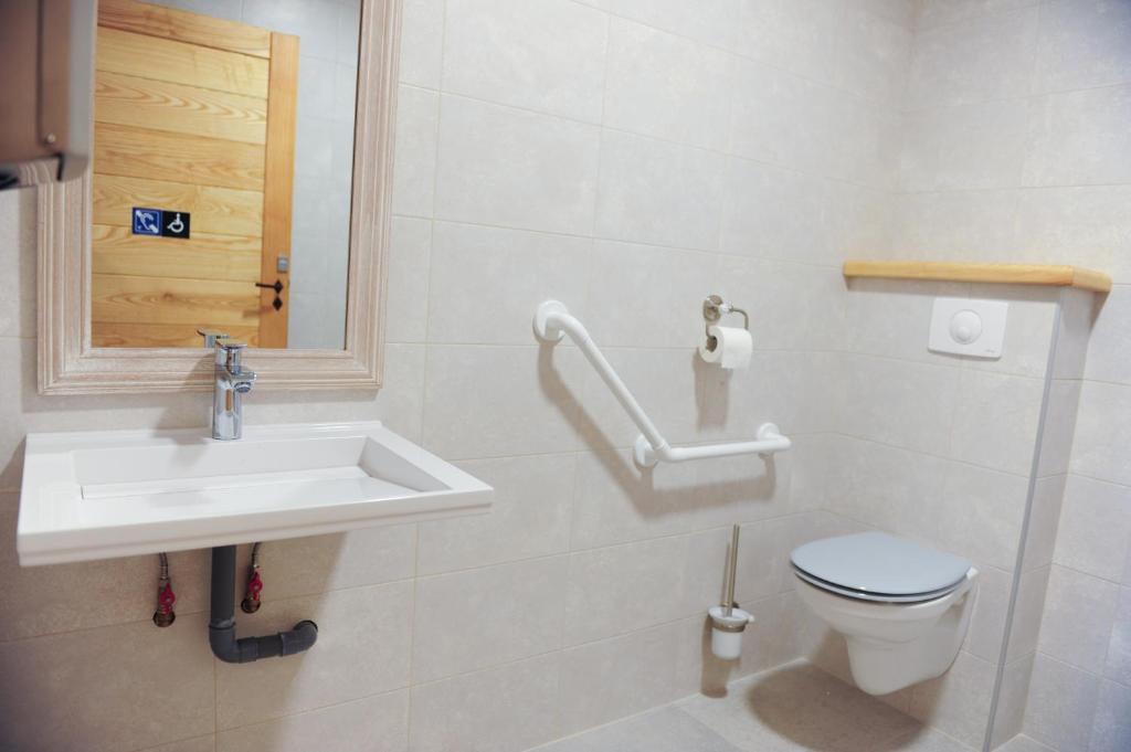 Auberge De L'abbaye - Chambre Double - Accès Personnes Handicapées