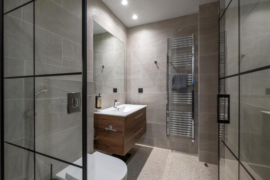 Koupelna v ubytování Evripidou 7 - Kalamata Mediterranean Suites