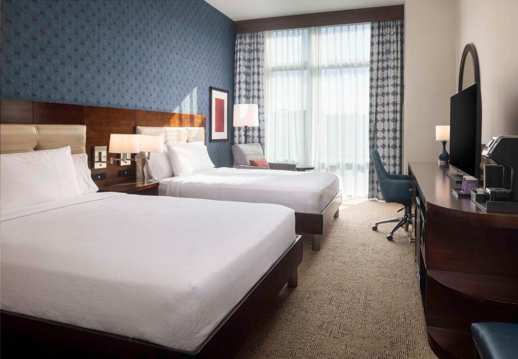 Hilton Garden Inn Washington DC/Georgetown Area photo