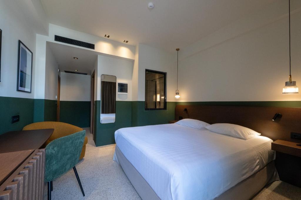 Evripidou 7 - Kalamata Mediterranean Suites - Resim 30