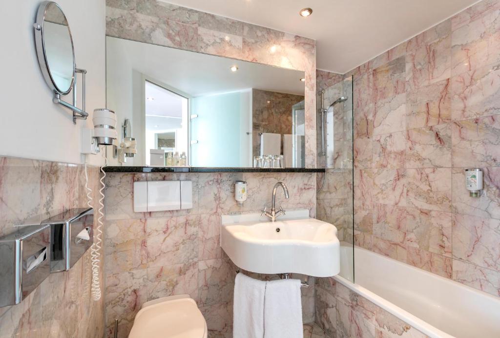 ARCOTEL Nike Linz - Resim 11