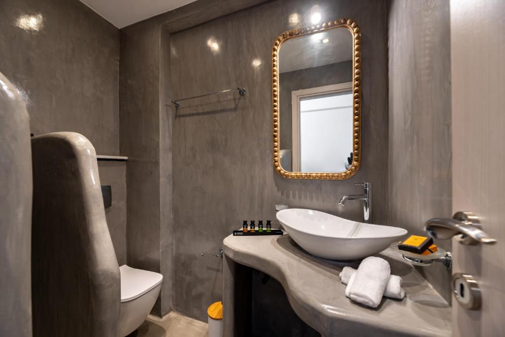 Koupelna v ubytování AquaLung Suites